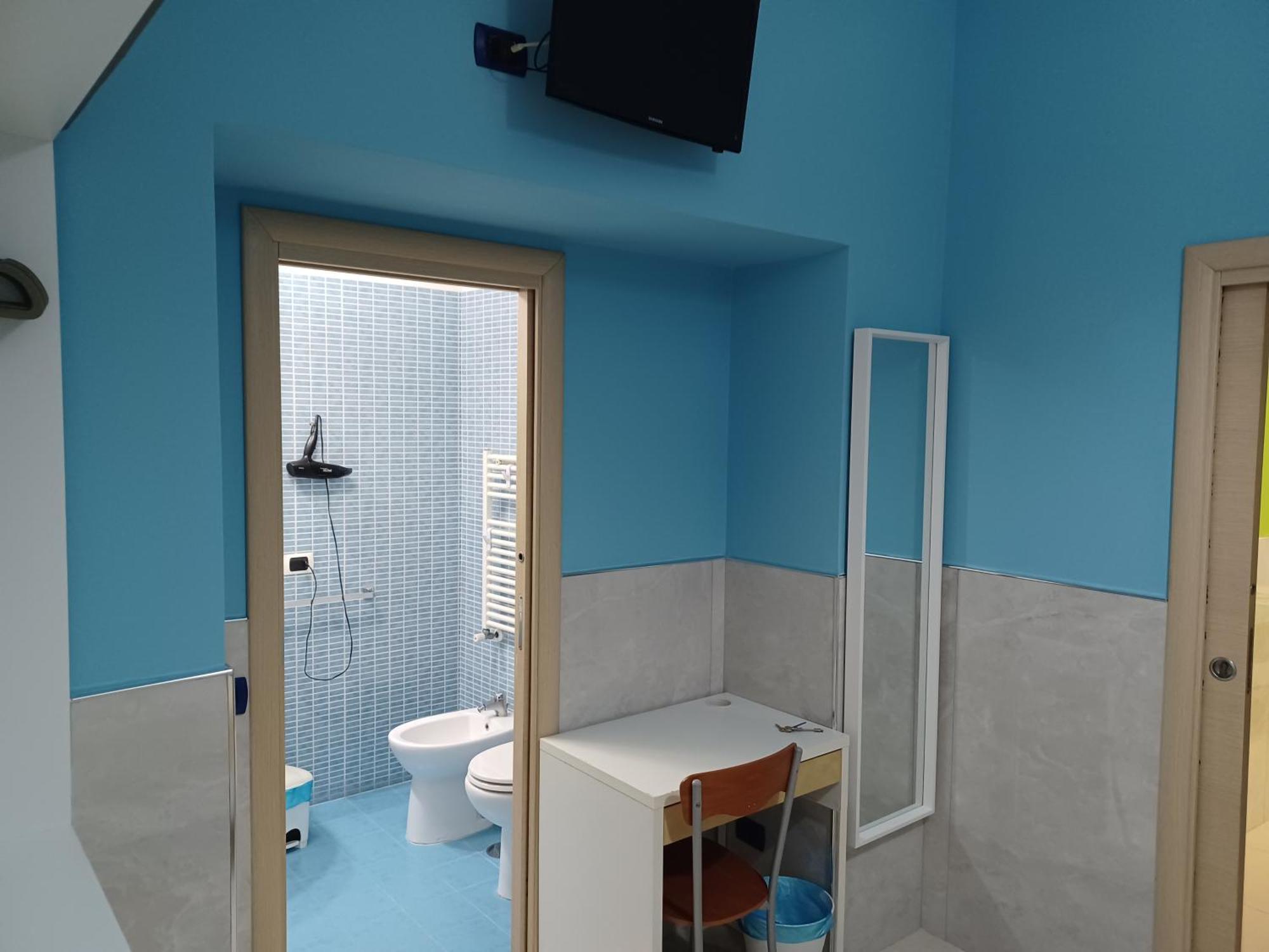 B&B Quattro Palazzi Napoli Centro Luaran gambar