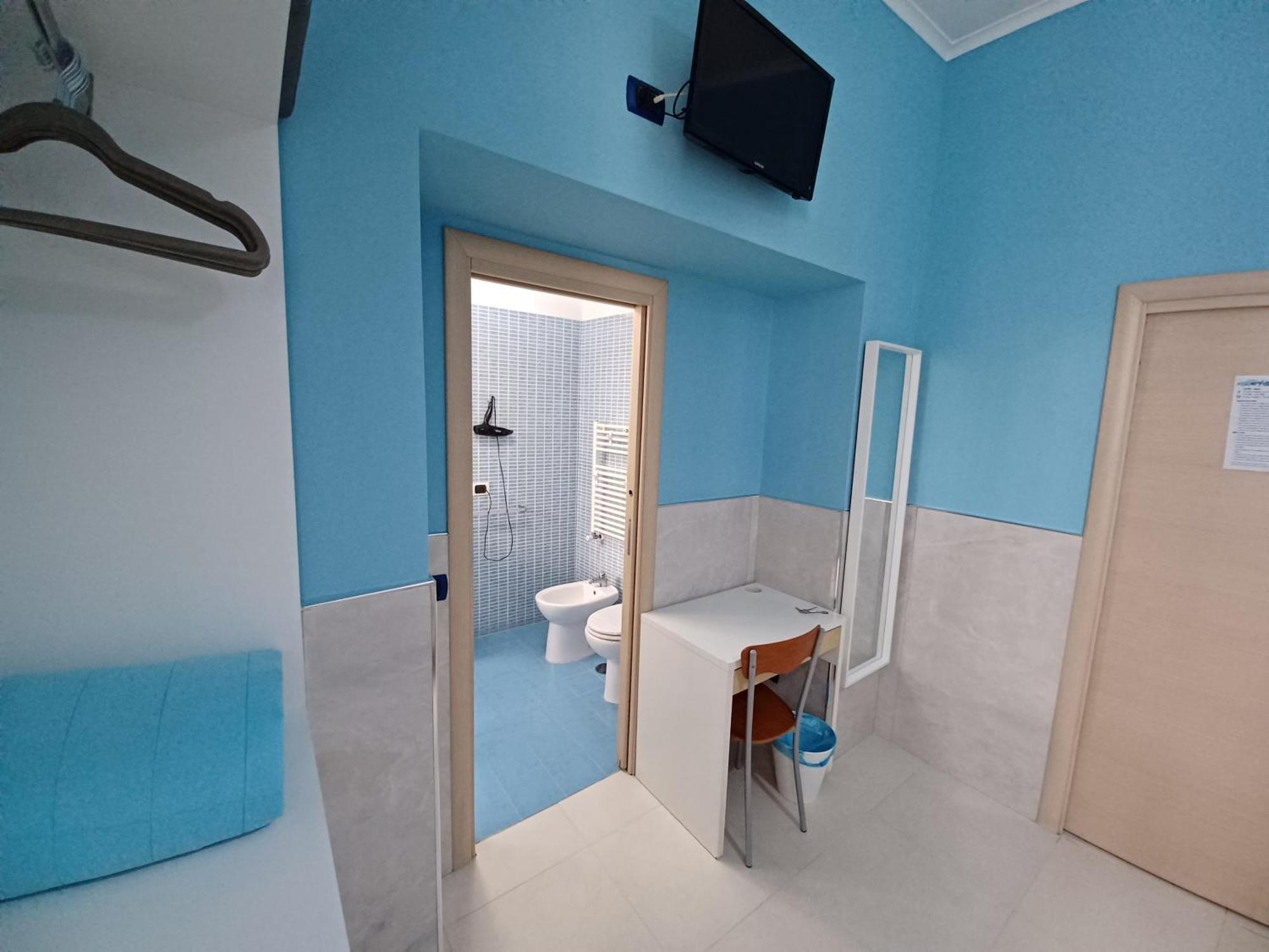 B&B Quattro Palazzi Napoli Centro Luaran gambar