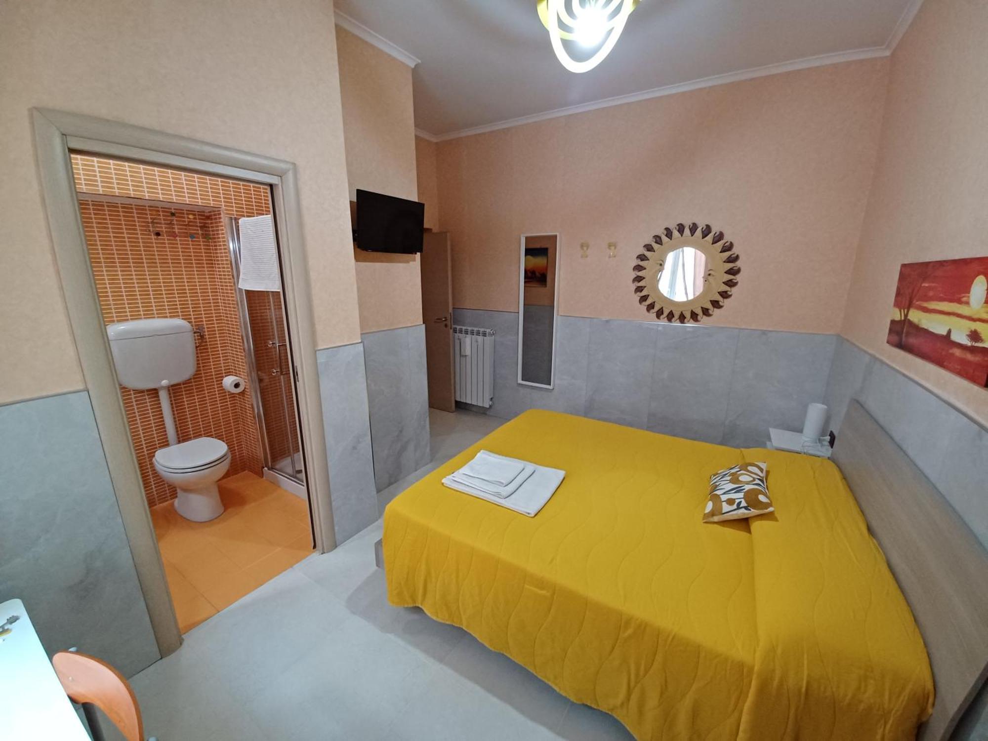B&B Quattro Palazzi Napoli Centro Luaran gambar