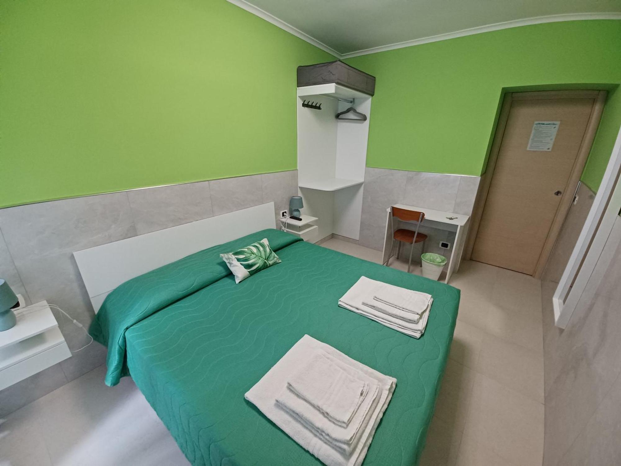 B&B Quattro Palazzi Napoli Centro Luaran gambar