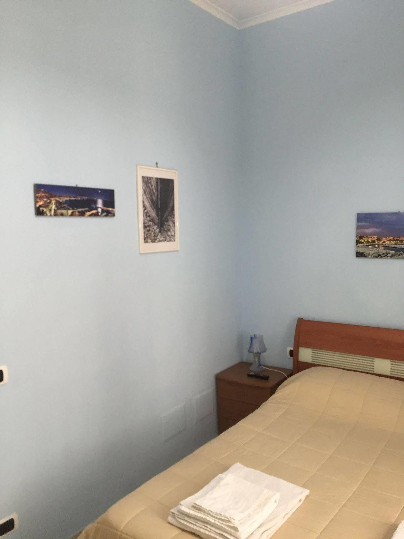 B&B Quattro Palazzi Napoli Centro Luaran gambar